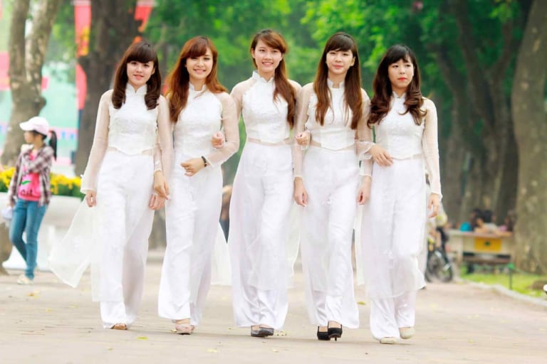 Học sinh ở Việt Nam