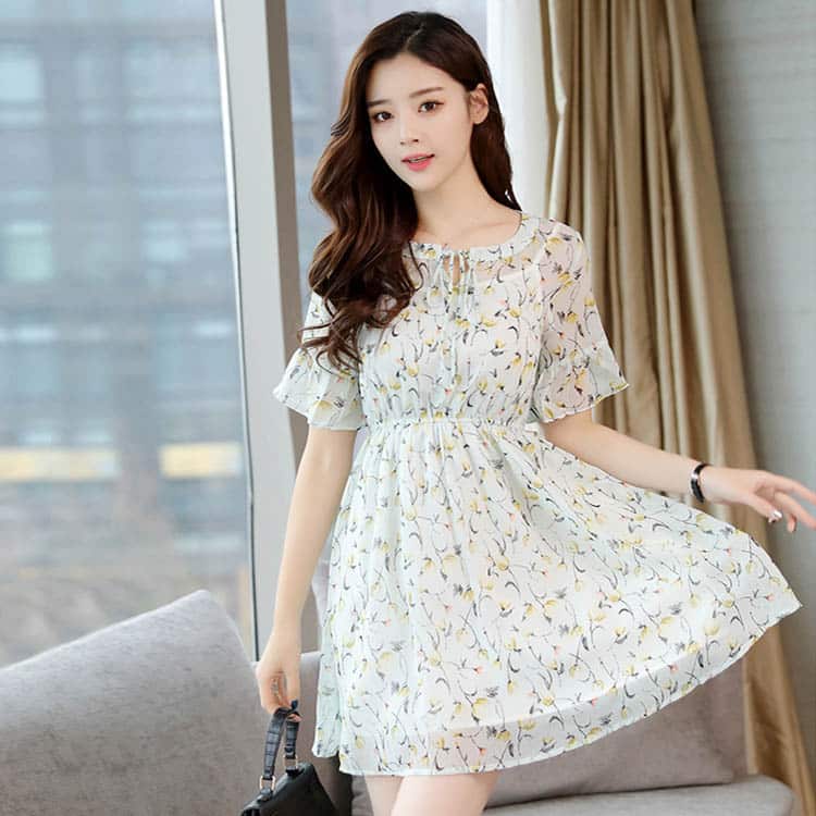 Đầm chất vải Chiffon